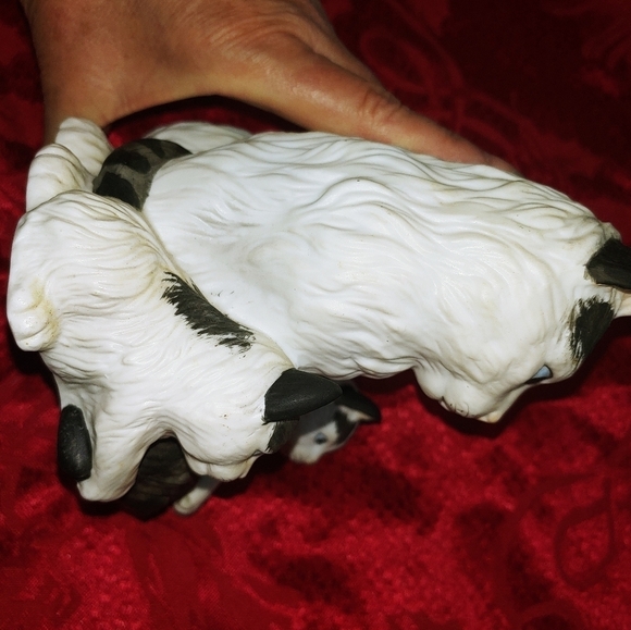 Vintage Cat with 2 Kittens Homco Figurine - Picture 4 of 7